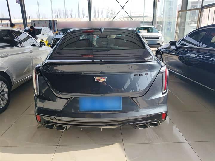 Фото 6 - Cadillac CT4