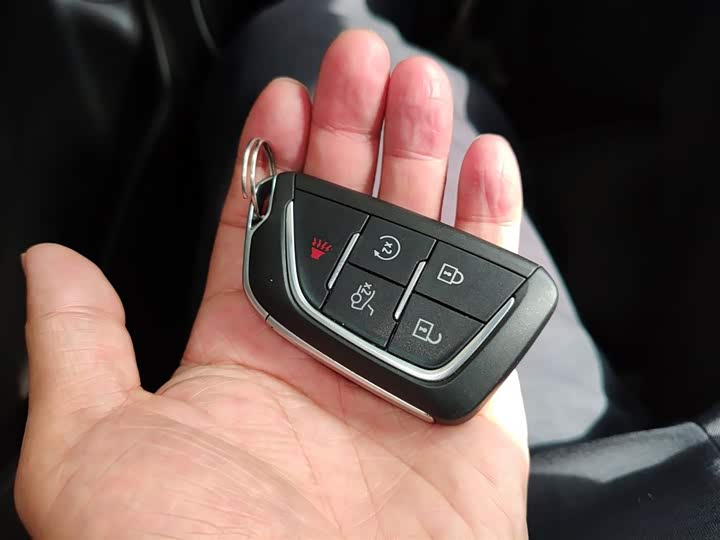 Фото 9 - Cadillac CT4