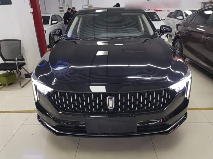 Фото 3 - Bestune B70