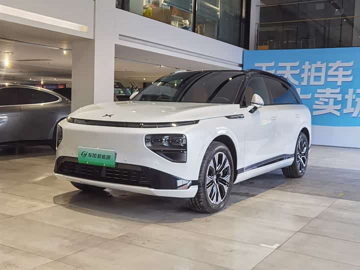 Фото 1 - XPeng G9