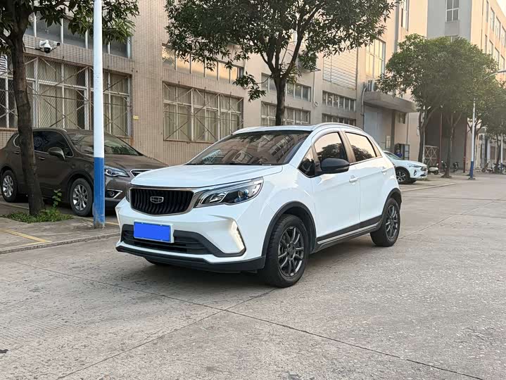 Фото 1 - Geely Vision X3