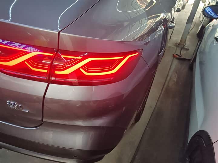 Фото 8 - BYD Qin L