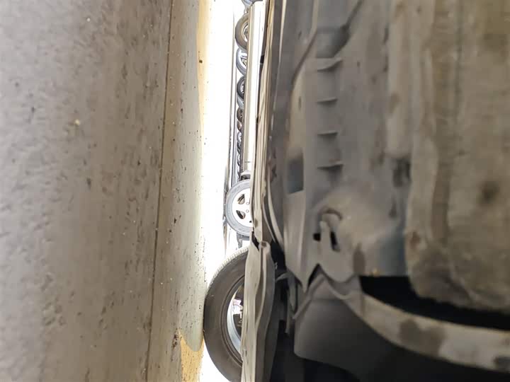 Фото 2 - Volkswagen Tharu