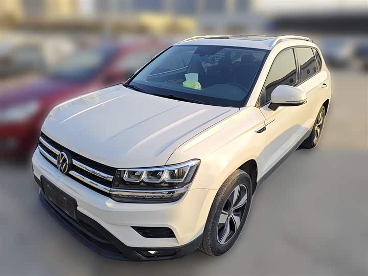 Фото 3 - Volkswagen Tharu