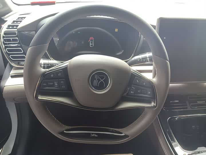 Фото 7 - BYD Han