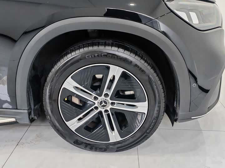 Фото 4 - Mercedes-Benz EQE SUV