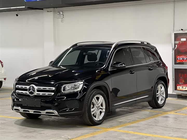 Фото 1 - Mercedes-Benz GLB-Class