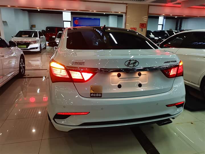 Фото 6 - Hyundai Mistra