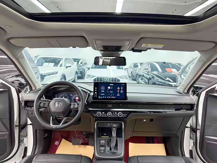 Фото 9 - Honda CR-V