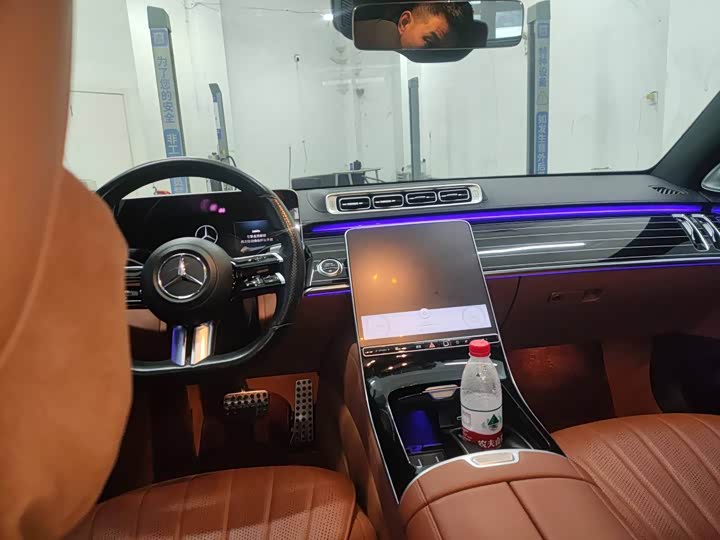 Фото 4 - Mercedes-Benz S-Class