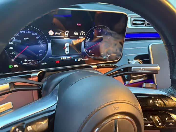 Фото 7 - Mercedes-Benz S-Class