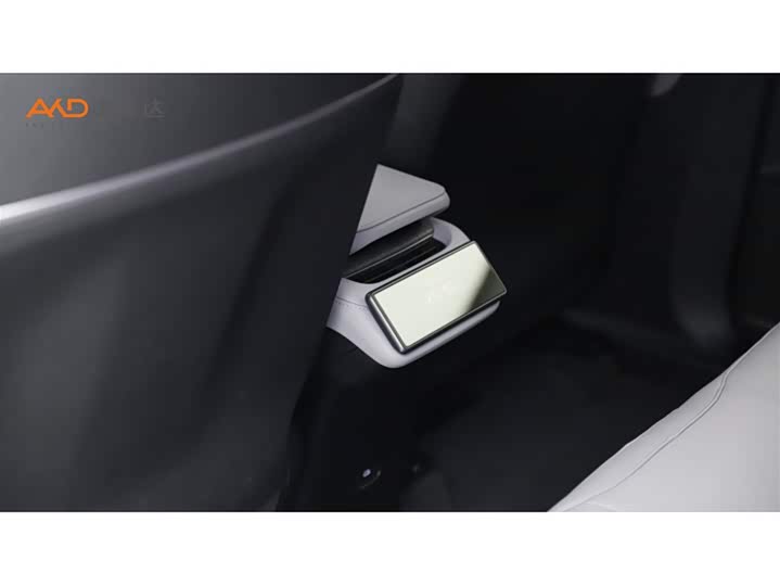 Фото 9 - Nio EC6