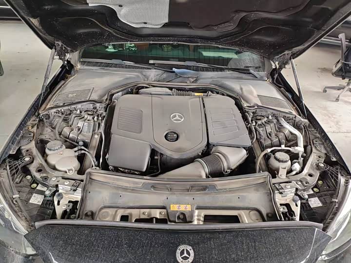 Фото 9 - Mercedes-Benz C-Class