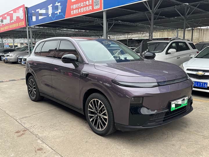 Фото 1 - Leapmotor B10