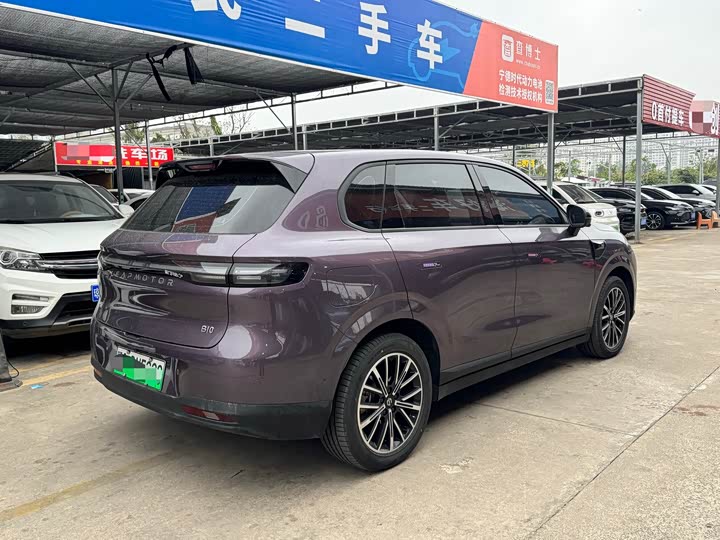 Фото 2 - Leapmotor B10