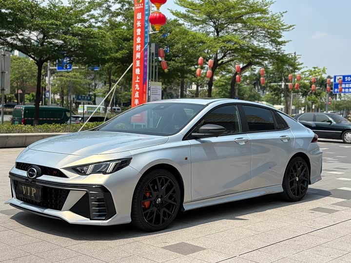 Фото 1 - GAC Trumpchi Empow R