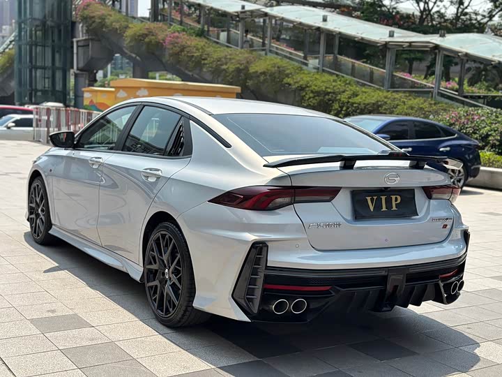 Фото 4 - GAC Trumpchi Empow R