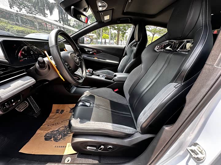 Фото 7 - GAC Trumpchi Empow R