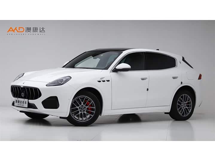 Фото 1 - Maserati Grecale