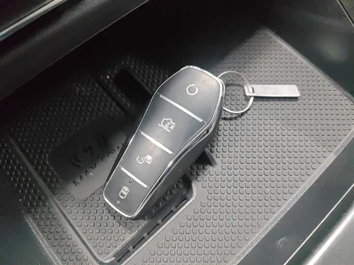 Фото 9 - BYD Sea Lion 05 DM-i Hybrid