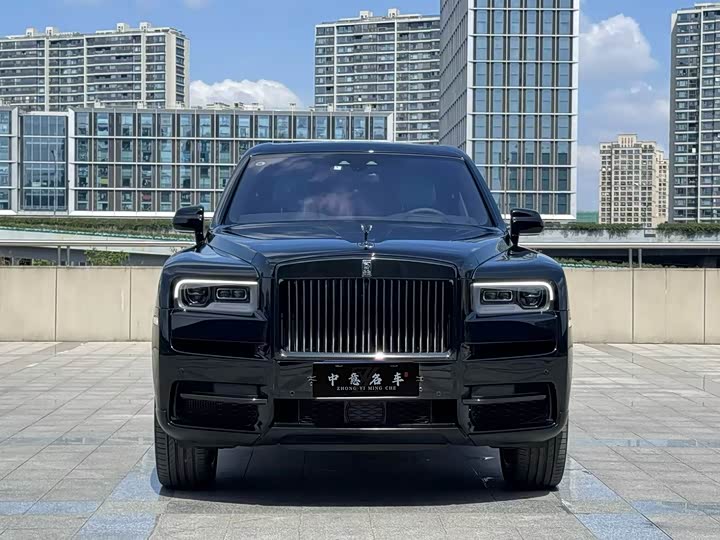 Фото 2 - Rolls-Royce Cullinan
