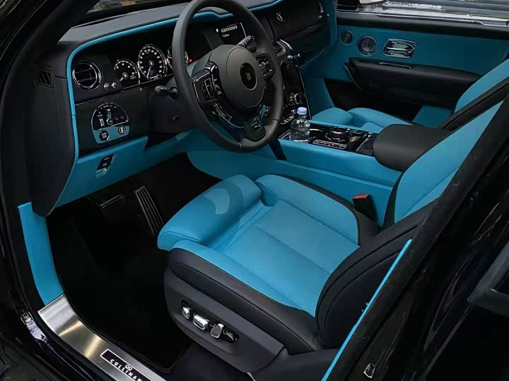 Фото 5 - Rolls-Royce Cullinan