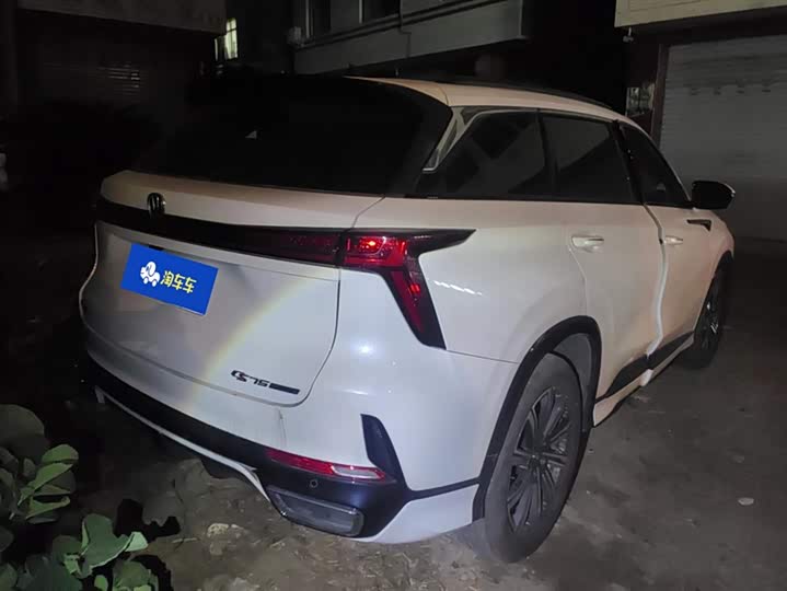 Фото 3 - Changan CS75 Plus