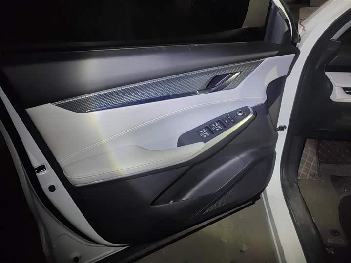 Фото 7 - Changan CS75 Plus