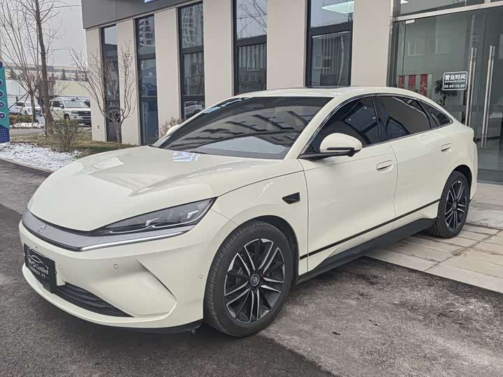 Фото 1 - BYD Qin L