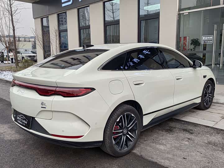 Фото 9 - BYD Qin L