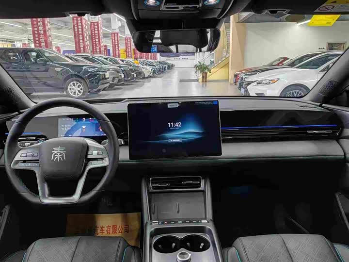 Фото 4 - BYD Qin L