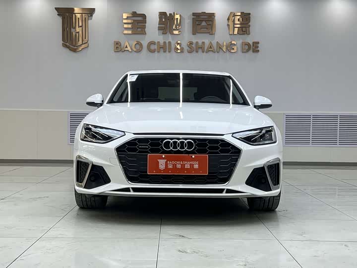 Фото 3 - Audi A4L