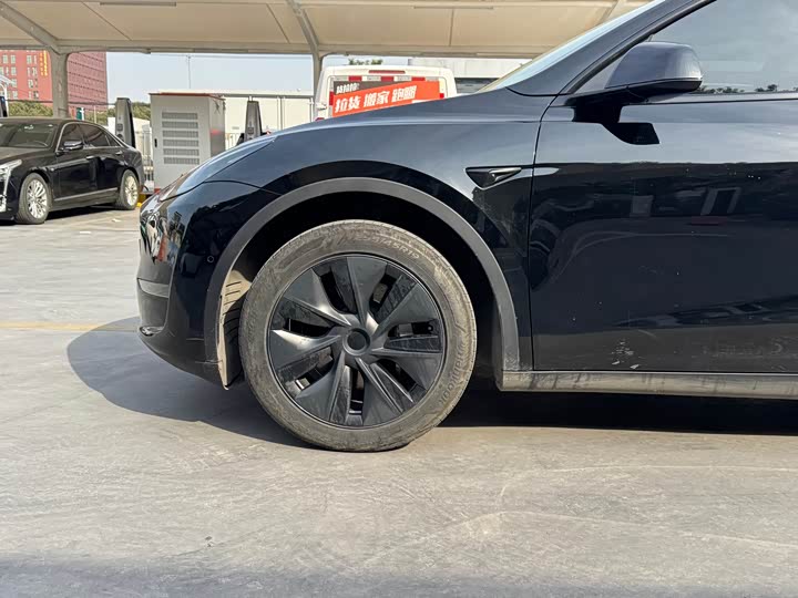 Фото 5 - Tesla Model Y