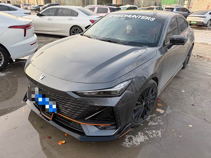 Фото 1 - Changan UNI-V