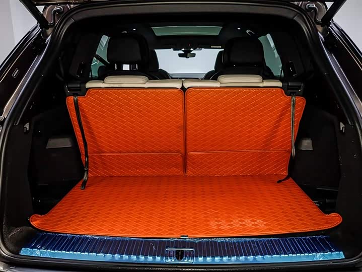 Фото 6 - Audi Q6