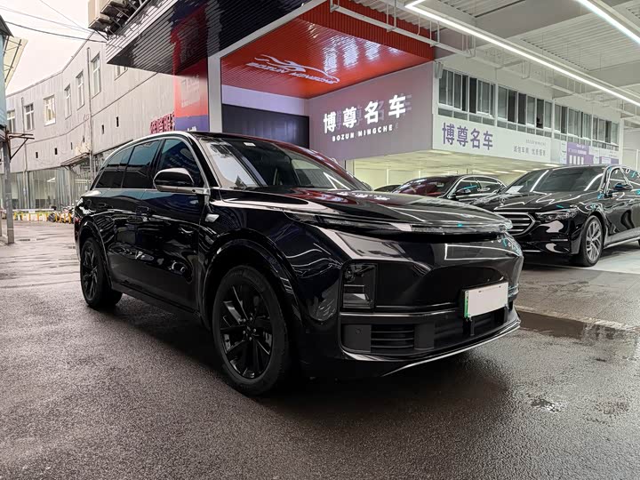 Фото 3 - LiXiang L8