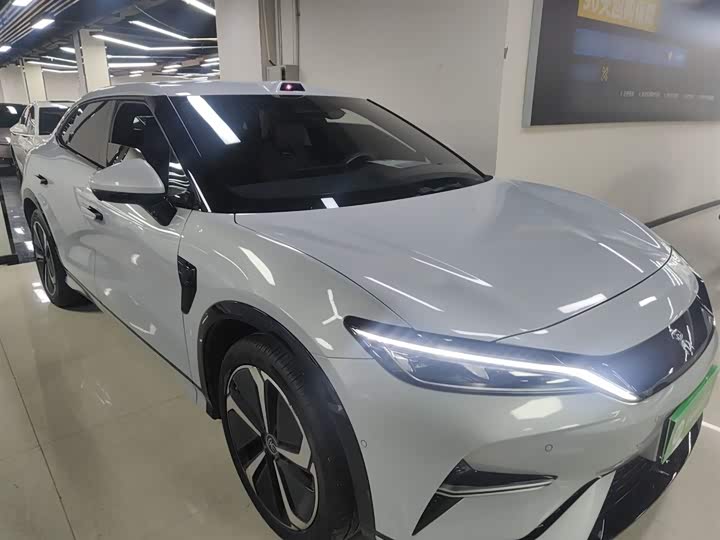 Фото 4 - BYD Song L