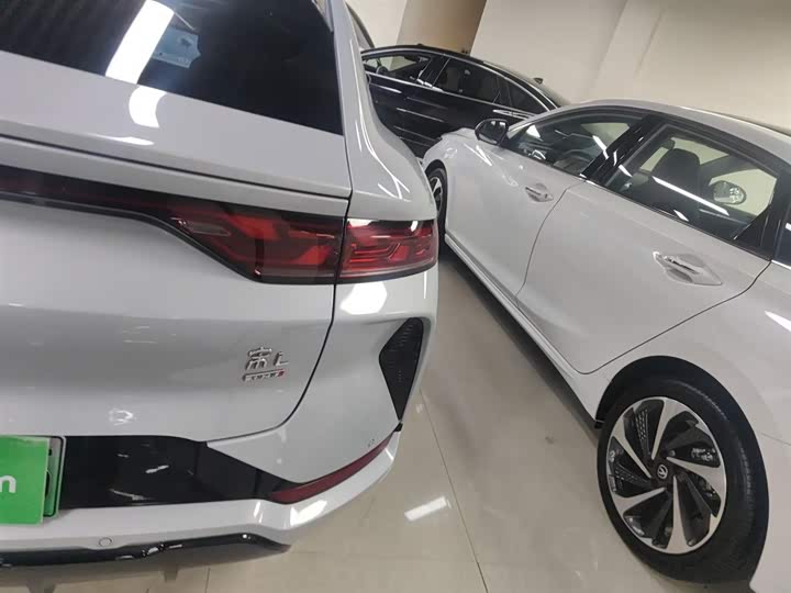 Фото 8 - BYD Song L