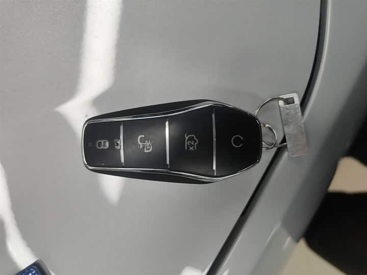 Фото 9 - BYD Song L