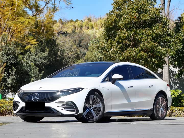 Фото 1 - Mercedes-Benz EQS