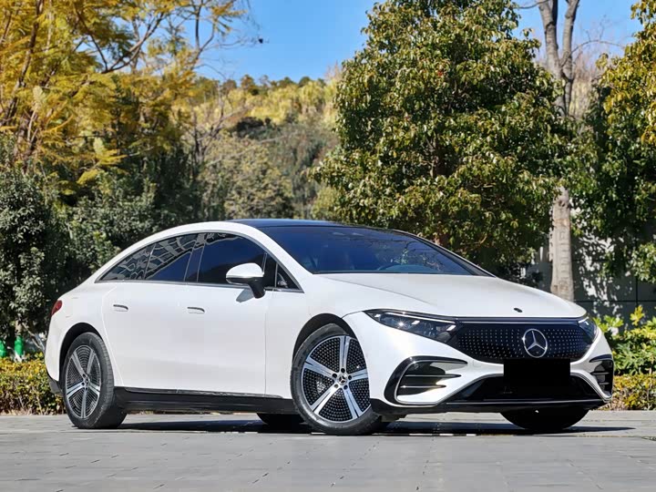 Фото 3 - Mercedes-Benz EQS