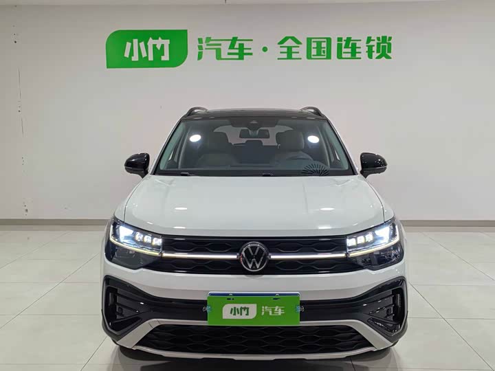 Фото 2 - Volkswagen Tharu