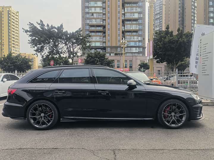 Фото 3 - Audi S4