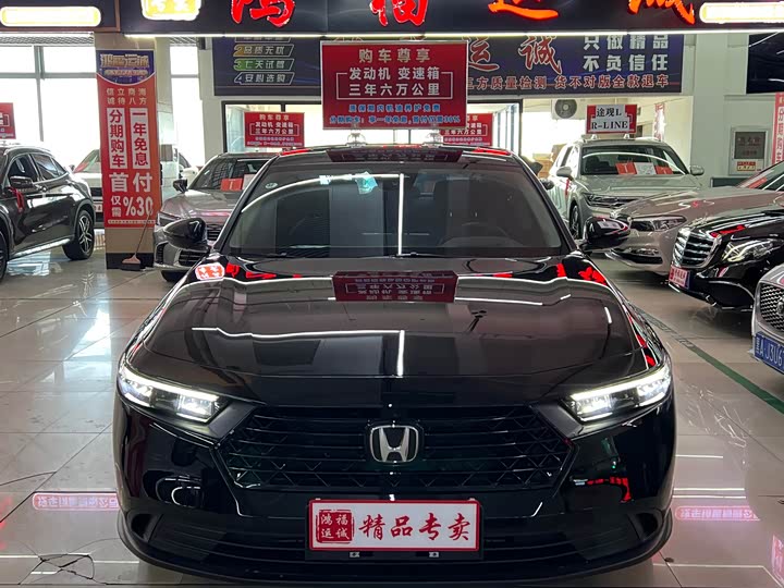 Фото 2 - Honda Accord