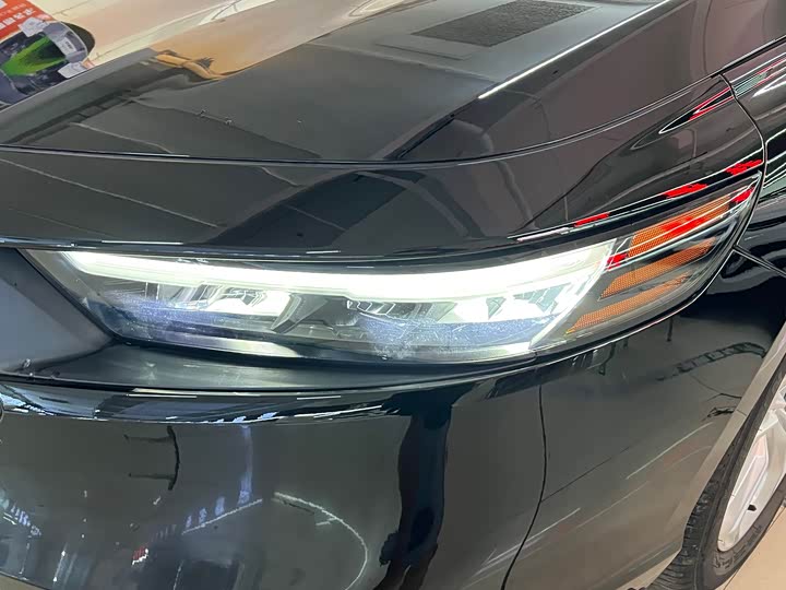 Фото 9 - Honda Accord