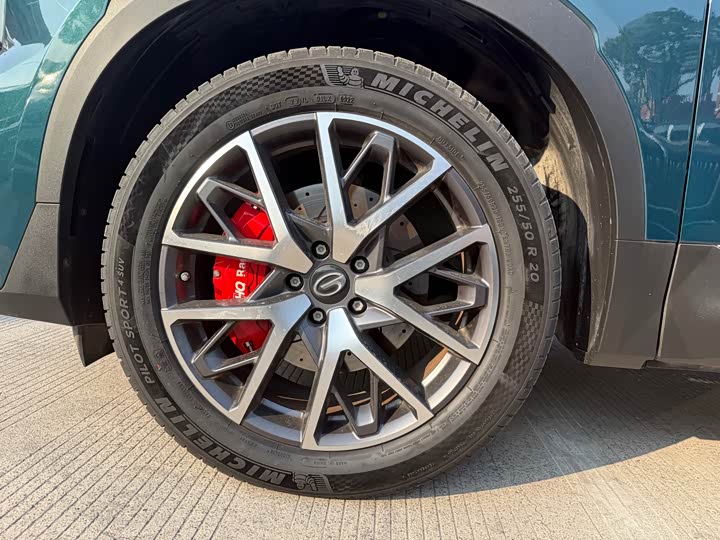 Фото 8 - GAC Trumpchi GS8