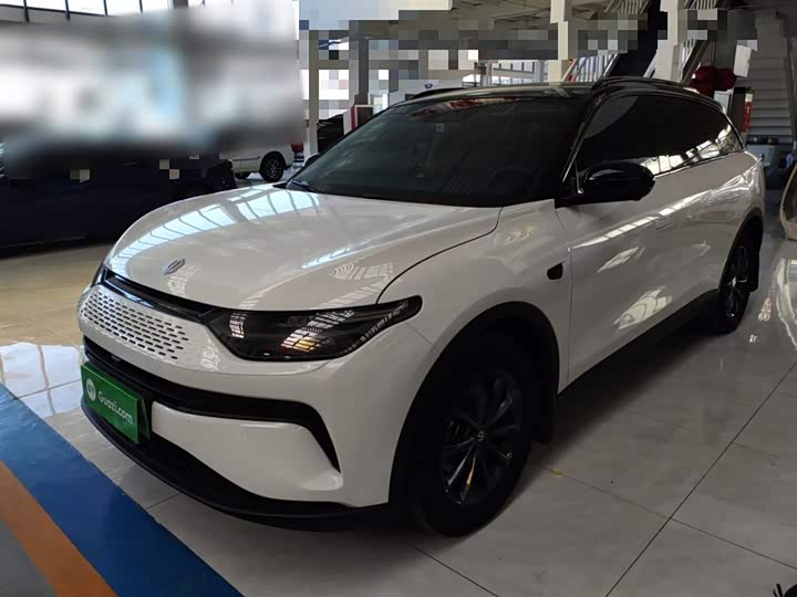 Фото 1 - Leapmotor C11