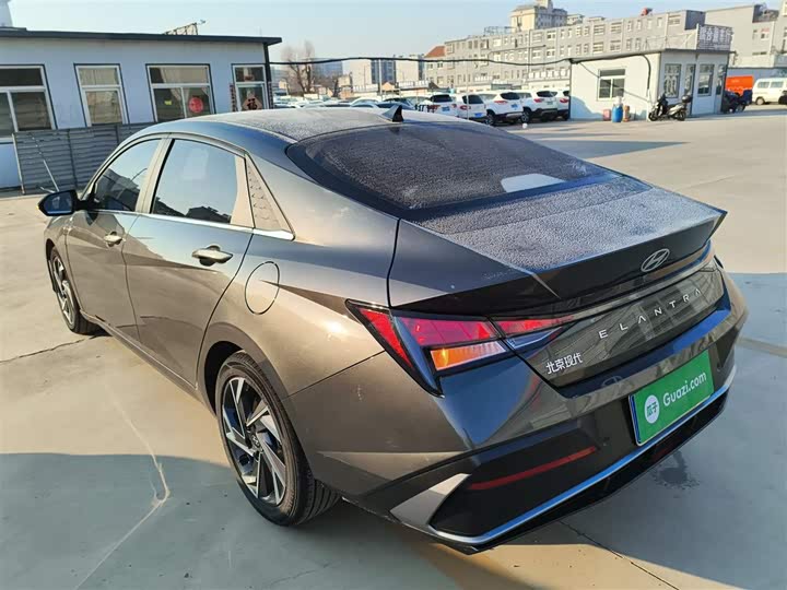 Фото 5 - Hyundai Elantra N line