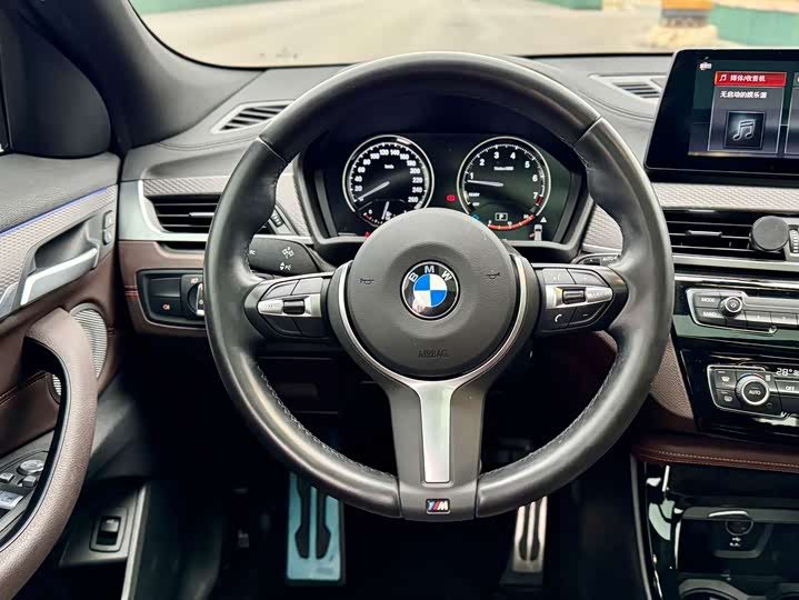 Фото 6 - BMW X2