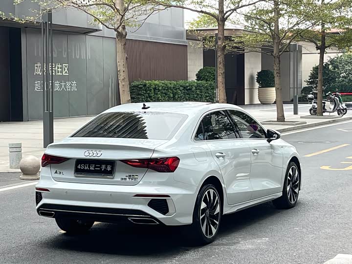 Фото 5 - Audi A3